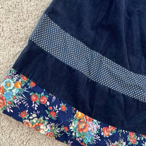 Girls’ VTG navy corduroy jumper dress - Picture 2 of 9